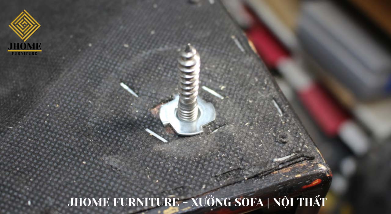 sofa bị gãy chân